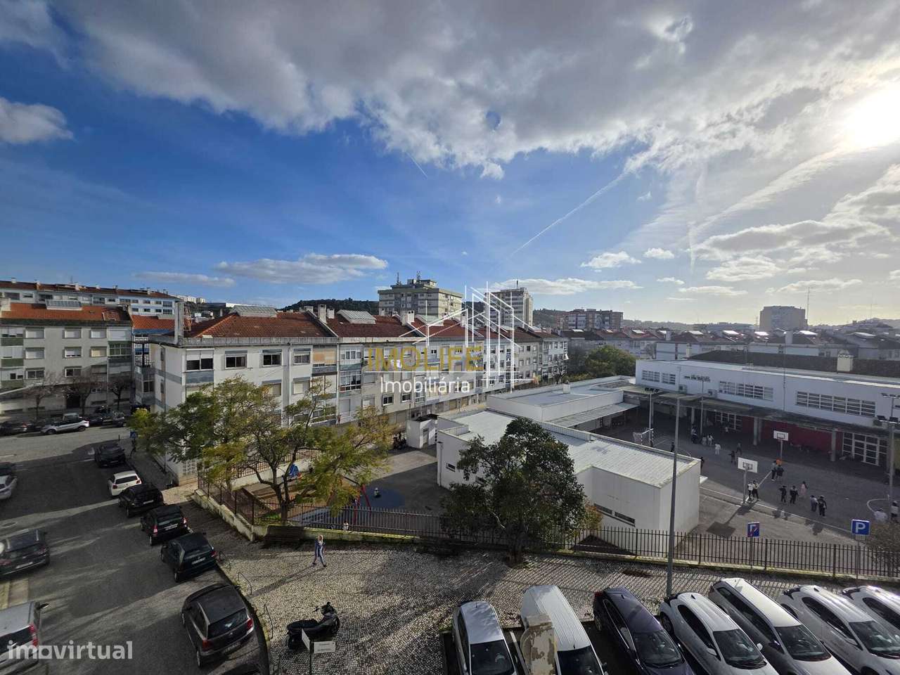 Apartamento T2 com varanda-36