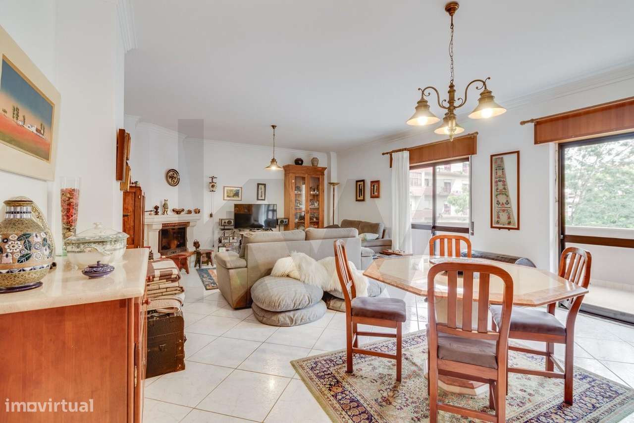 T4 Exclusivo em Alverca: 163 m2 de Luz, Espaço e Centralidade - Grande imagem: 4/34