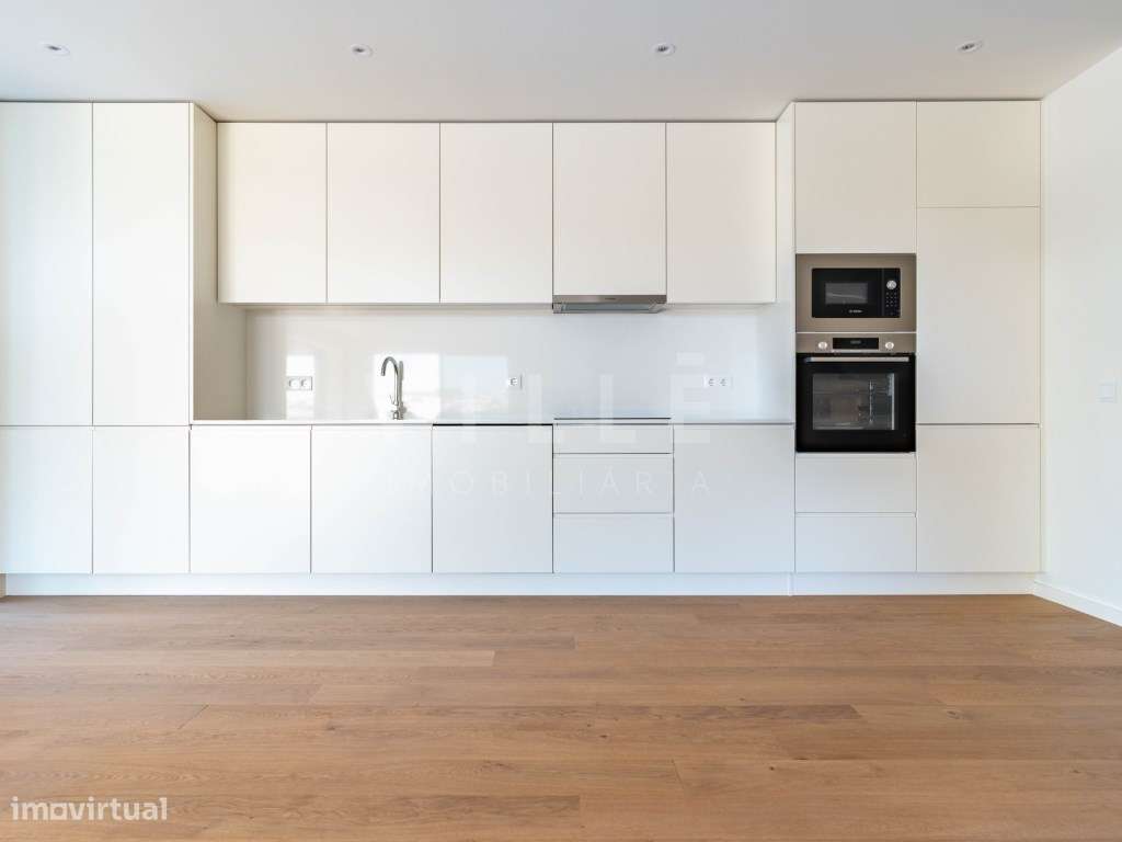Apartamento T3 | 3 Frentes | Varandas | 2 Lugares de Garagem | Naut...-8