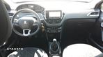 Peugeot 2008 1.5 BlueHDi Signature - 15