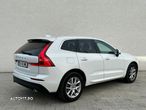 Volvo XC 60 D4 AWD Geartronic Momentum - 4