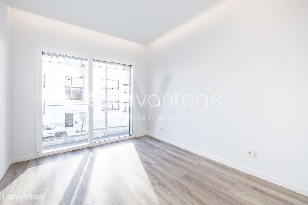 Apartamento T3 Novo em Barosa, Leiria – Qualidade e Conforto-25