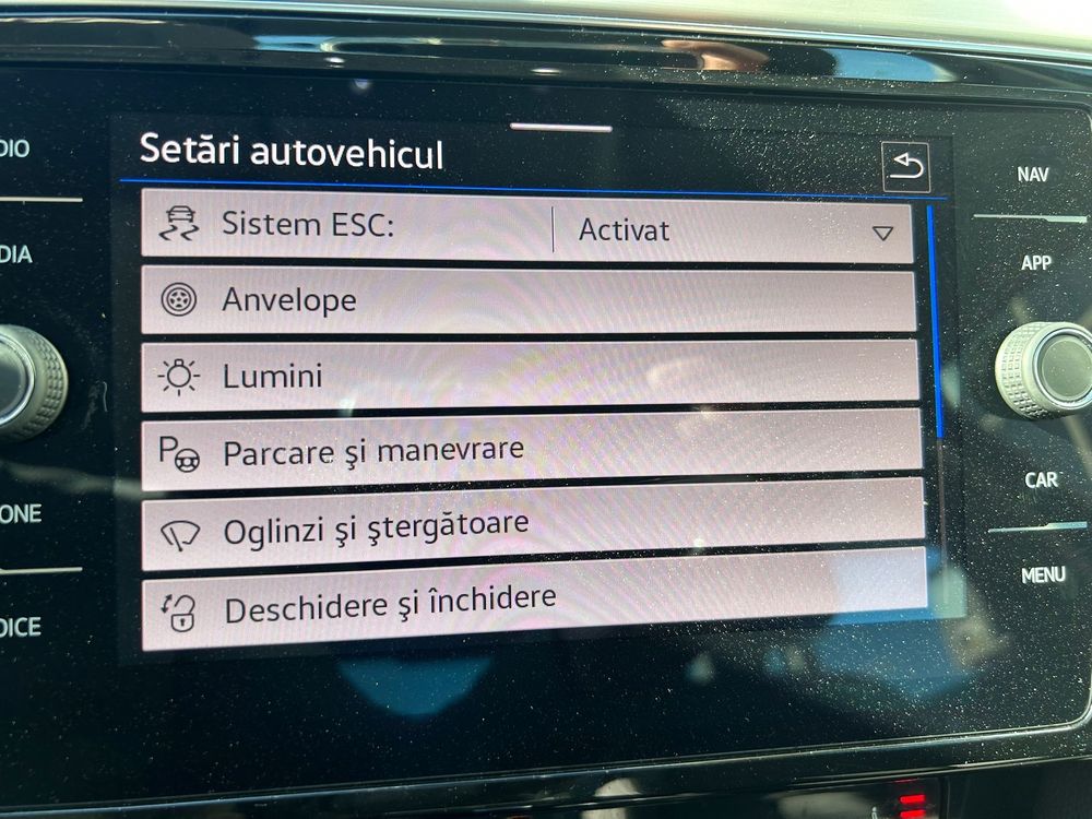 Volkswagen Passat - foto 24