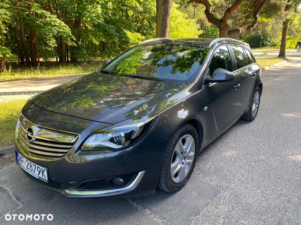 Opel Insignia - 1