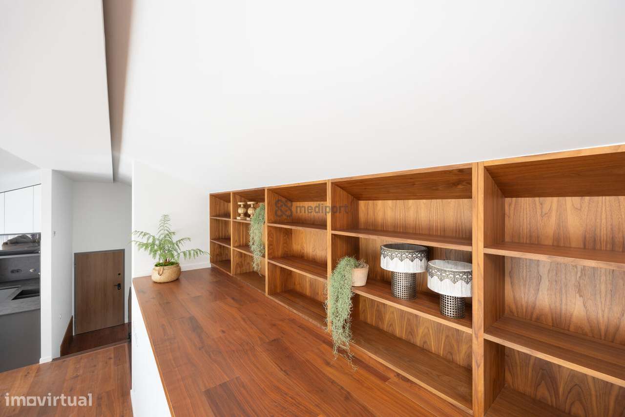 APARTAMENTO T3 JUNTO AO CASTELO LEIRIA - FACÇÃO E-37