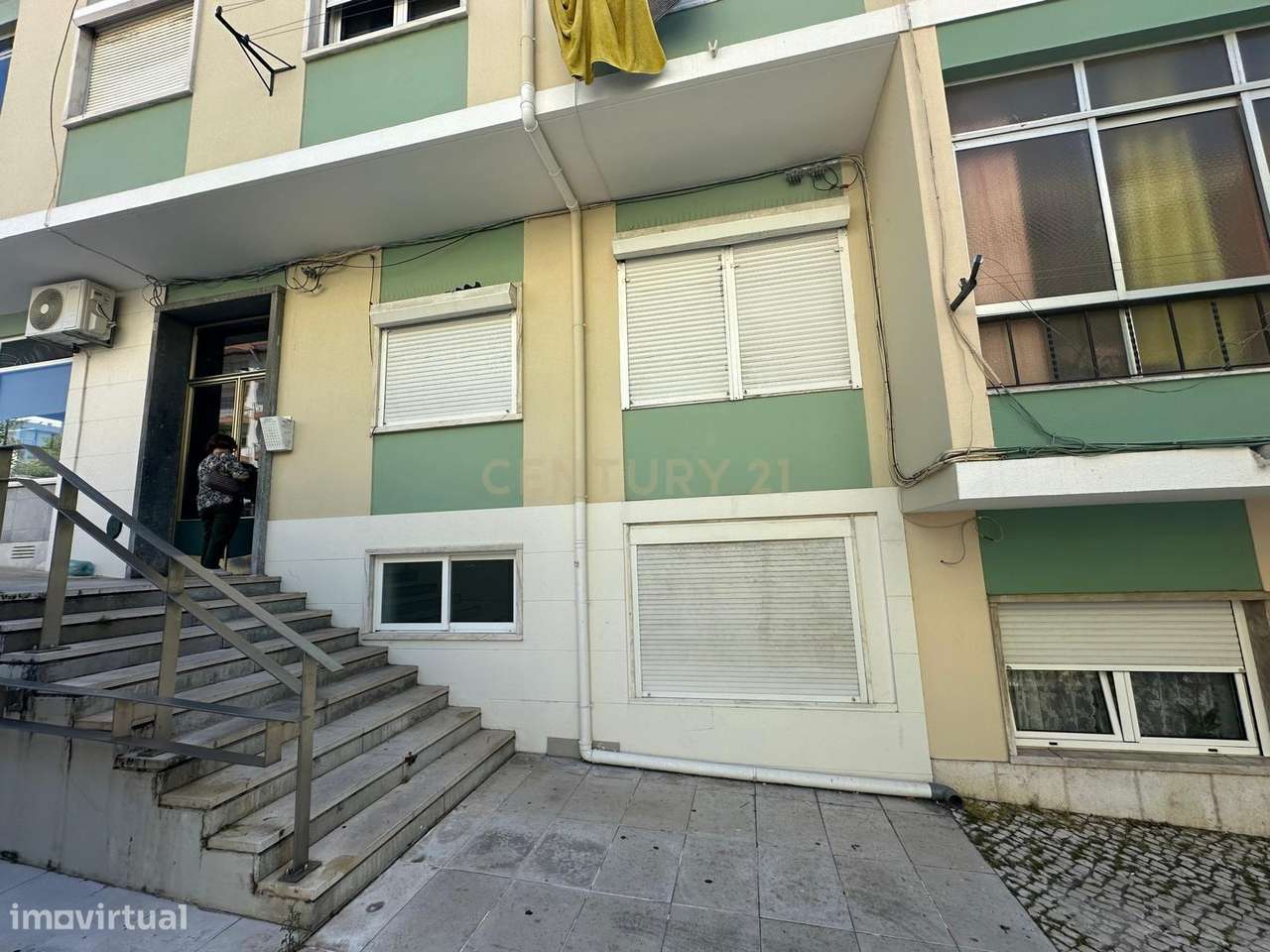 Apartamento T2 Remodelado em Sacavém – Excelente Localização! - Grande imagem: 5/7