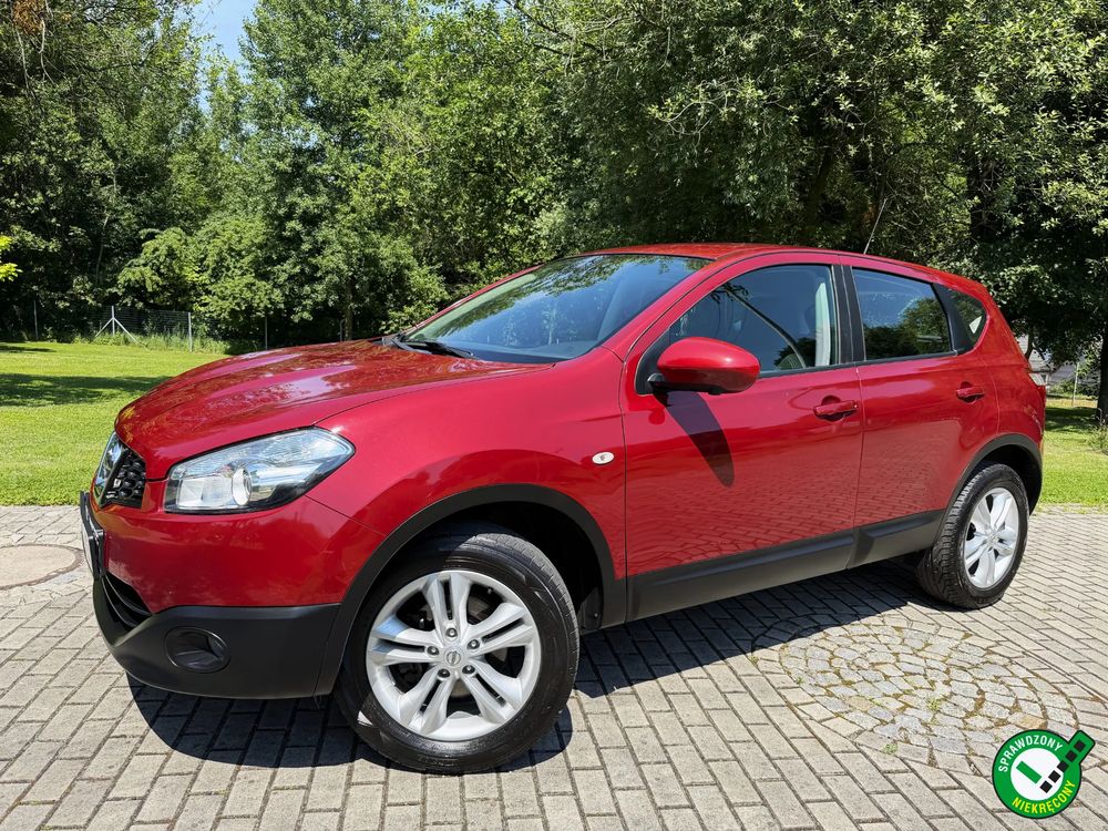 Nissan Qashqai I 2.0 4 x 4 360 2012