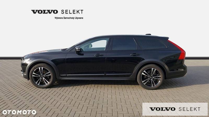 Volvo V90 Cross Country - 3