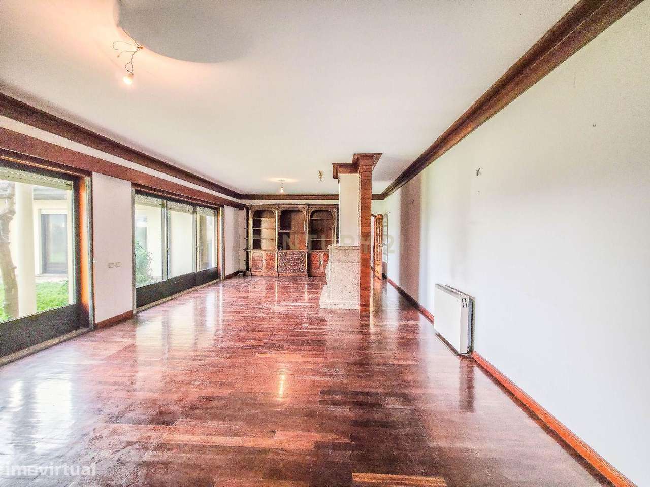 Moradia em Arcozelo — Elegância, Espaço e Proximidade ao Mar-6