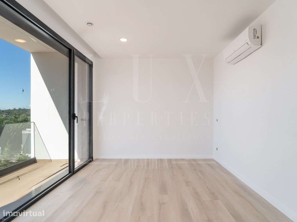 Moradia T4 | Pinhal do Bispo - Grande imagem: 4/36