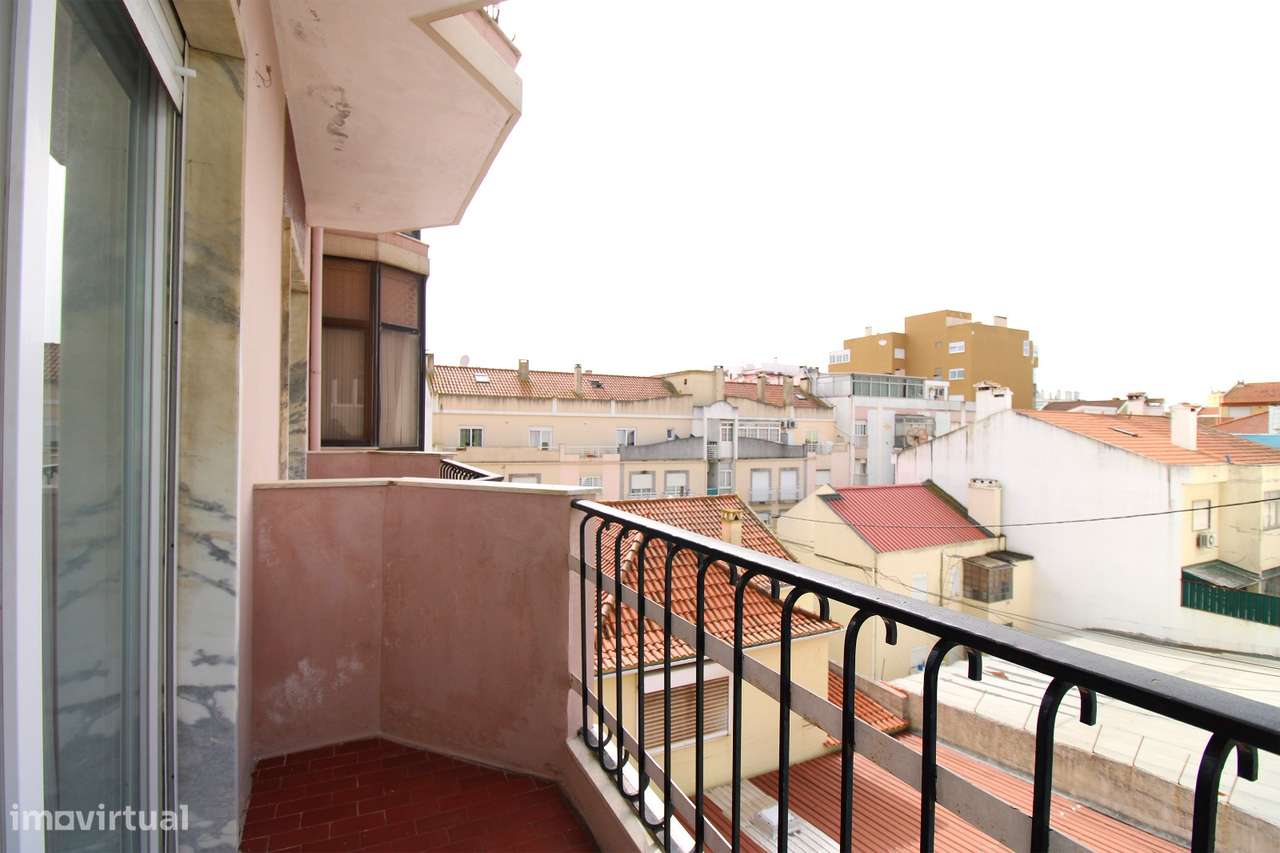 Apartamento T3 Cova da Piedade-Almada-19
