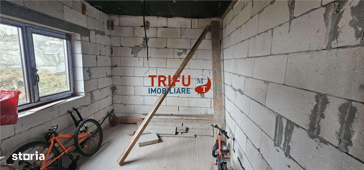 Casa de vanzare la rosu S+P+M si teren 1062 mp zona Micesti-5