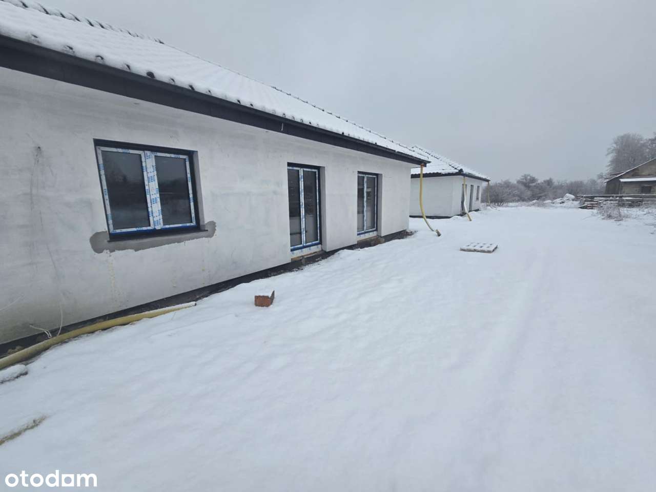 Nowoczesny dom  wolnostojący z 4 pokojami w Osieku-8