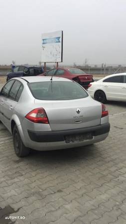 Dezmembram Renault Megane 2, 1.5 DCI an fabr 2006 - 1