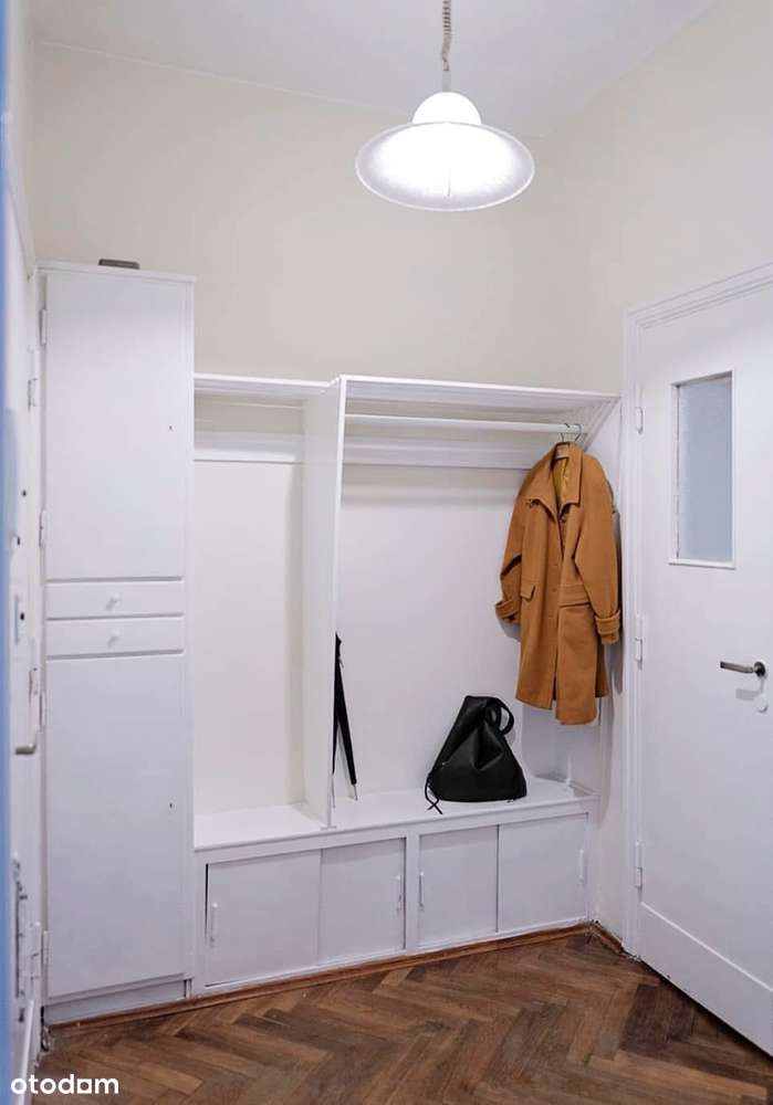 4 pokoje; 99 m² w sercu Łodzi – kamienica z CO; balkon; 3,2m wysokości-16