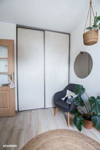 Dwupoziomowe mieszkanie z balkonem i garażem-3