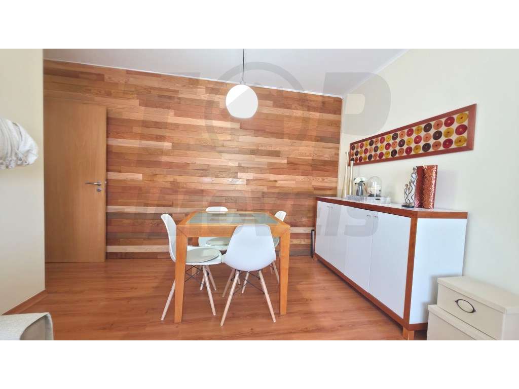 T3 com Vista Ponte 25 de Abril e Rio Alto dos Barronhos, Carnaxide ... - Grande imagem: 3/17