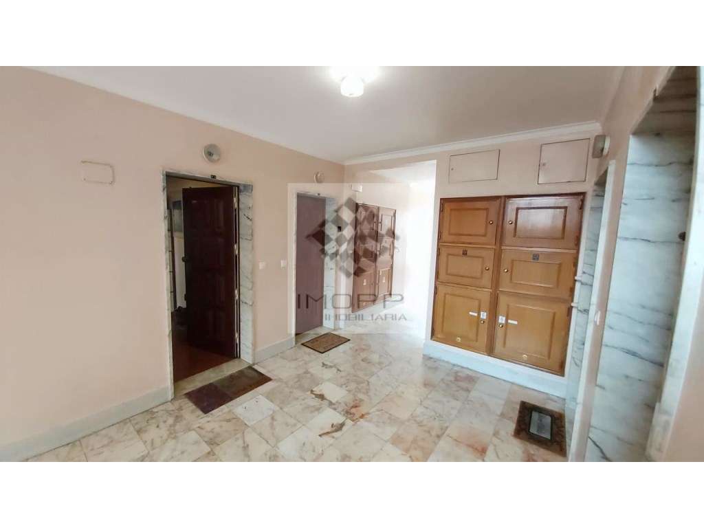 Fantástico Apartamento T2 em Matarraque - São Domingos de Rana-28