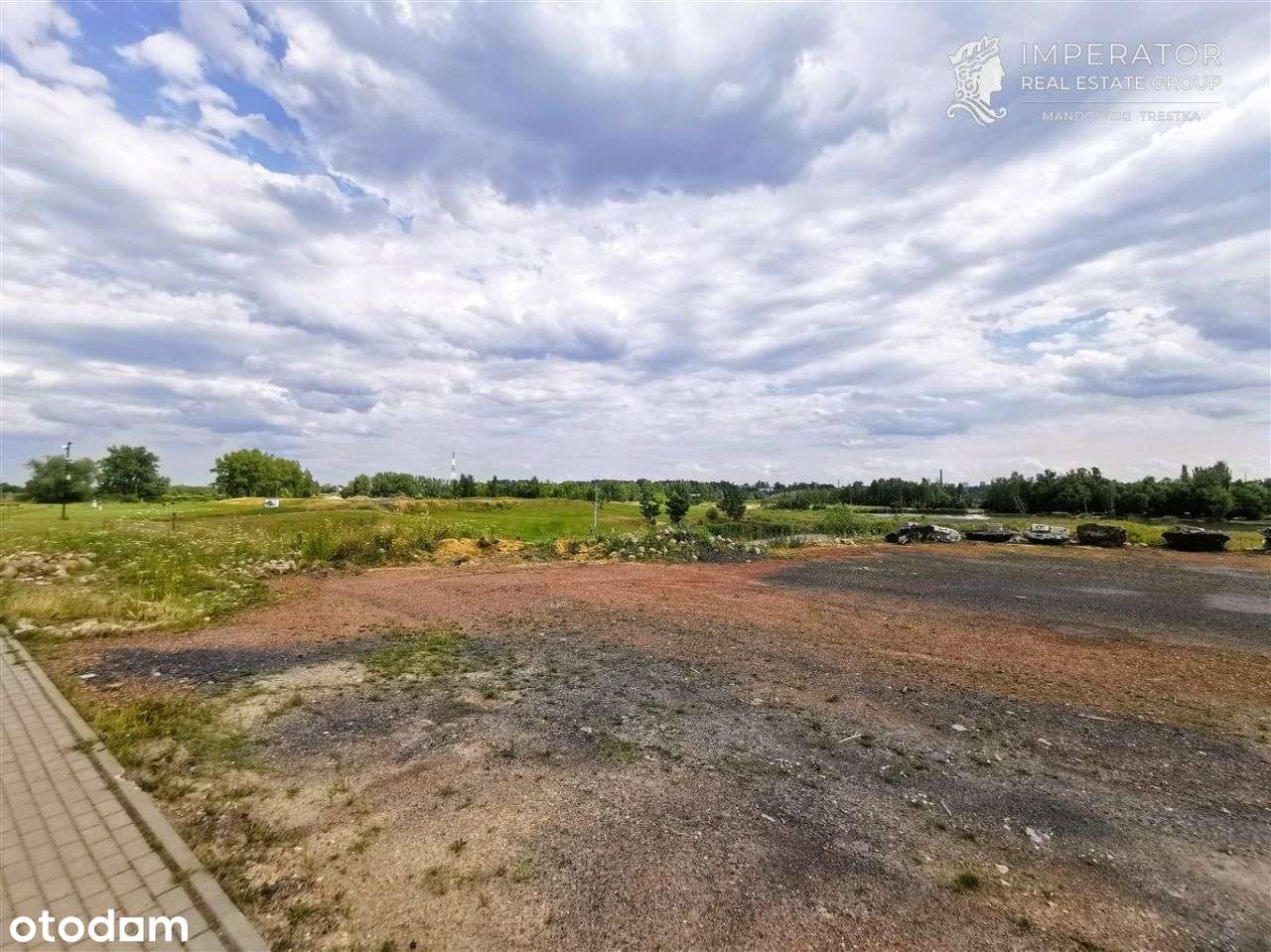 Przepiękne Działki z Projektem Przy Polu Golfowym!-8