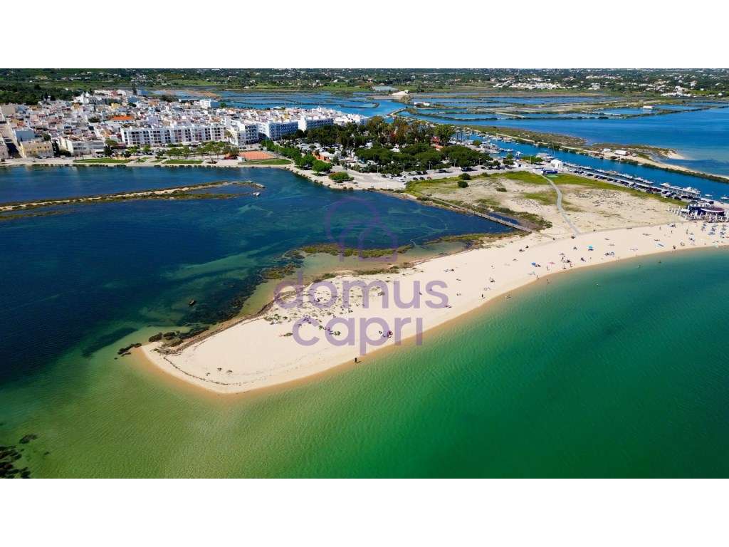 Moradia T2 + 2 com quintal e vista mar em Fuzeta-39