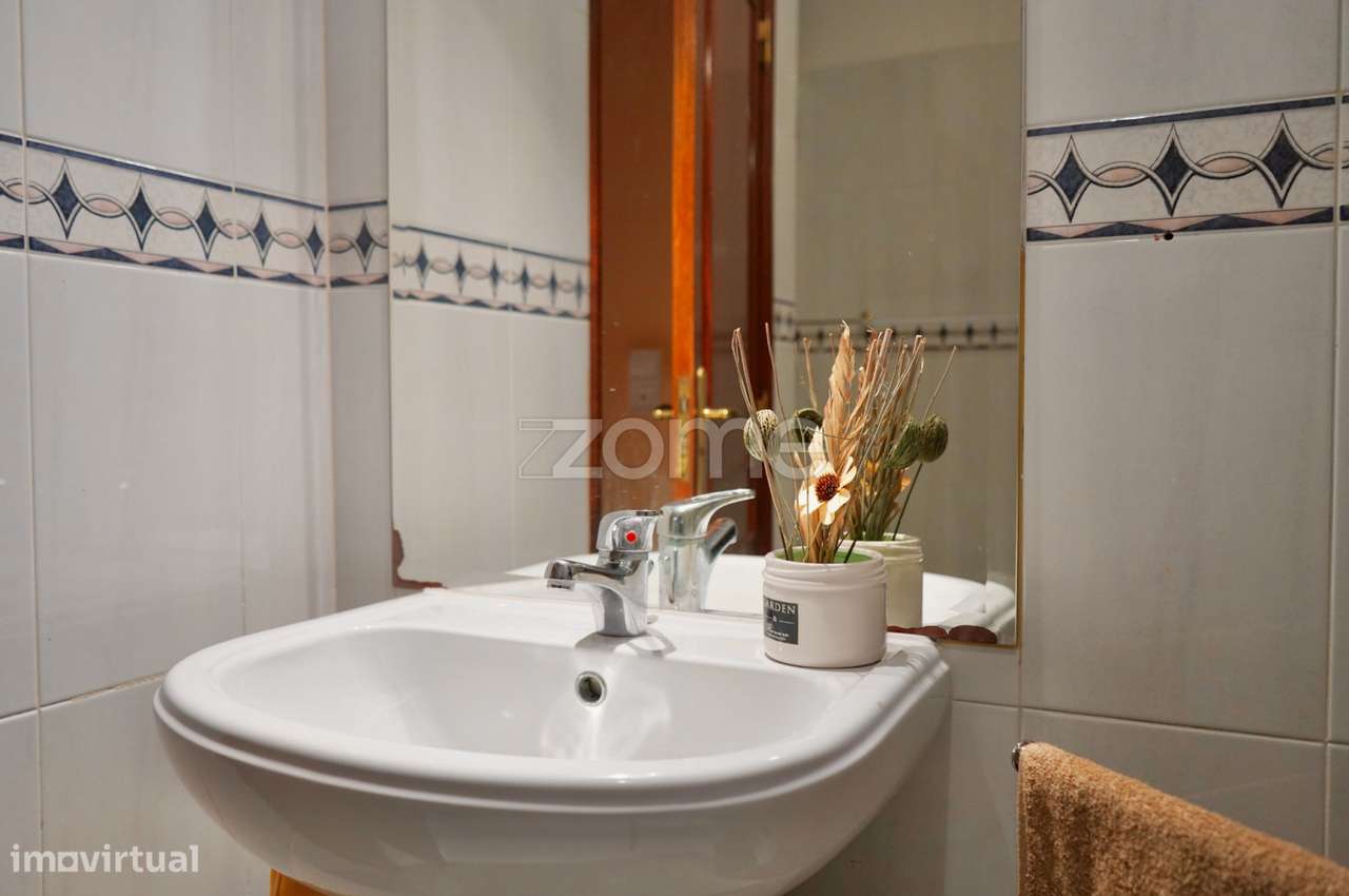 Apartamento T3 - Vale Mourão-13