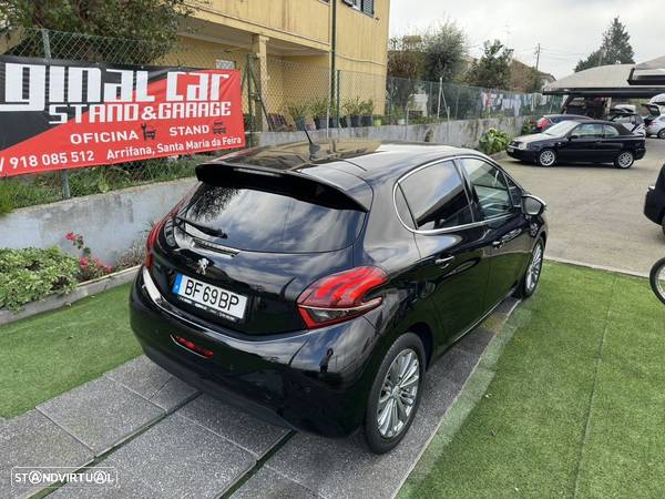 Peugeot 208 1.5 BlueHDi Signature - 30