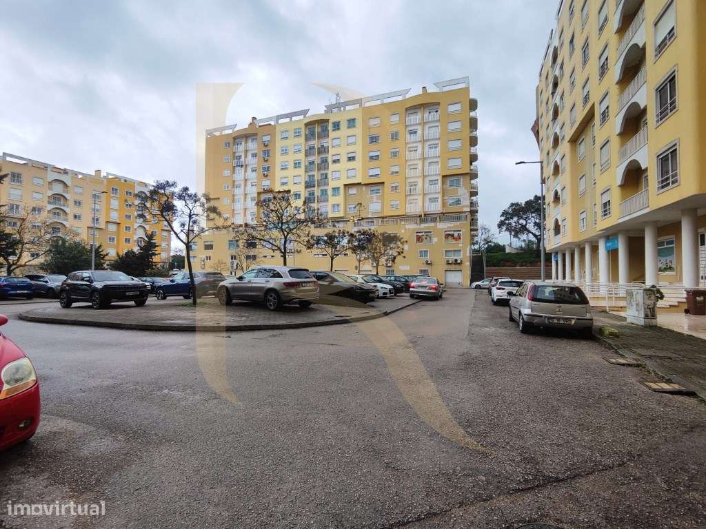 Apartamento T2 com elevador, estacionamento e arrecadação na Quinta... - Grande imagem: 3/34