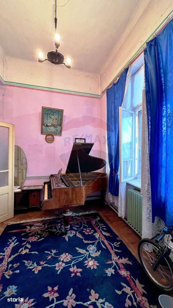 Casă / Vilă cu 3 camere de vânzare pe strada Domnească, Galați-5