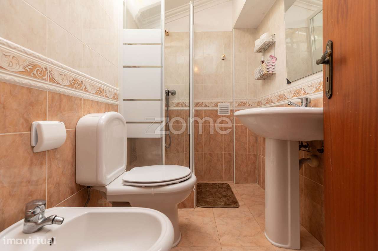 Prédio composto por dois apartamentos | Guerra Junqueiro | Coimbra-28