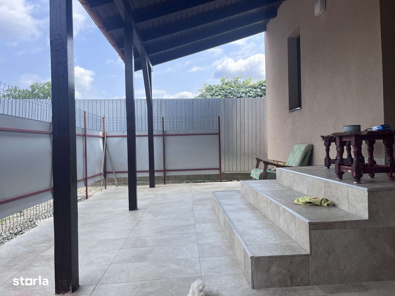 Casa de vânzare în Vulcana Pandele, la o distanță mica de oraș! - Imagine principală: 5/20