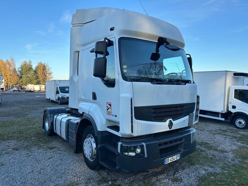 Renault Premium 2013