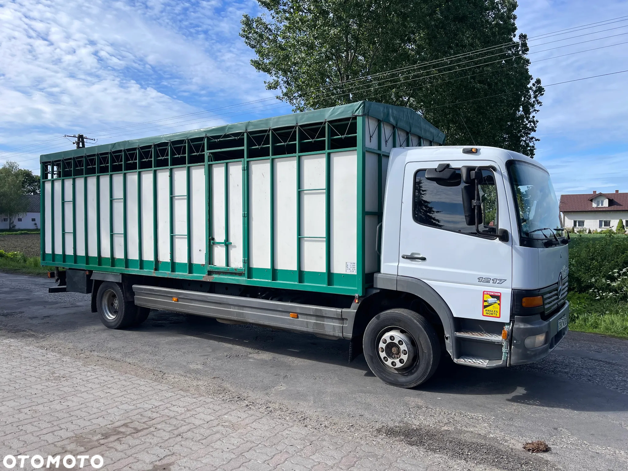 Mercedes-Benz Atego 1217 Rok 2001 Do przewozu zwierząt żywca bydła Stare tacho na tarczki - 5