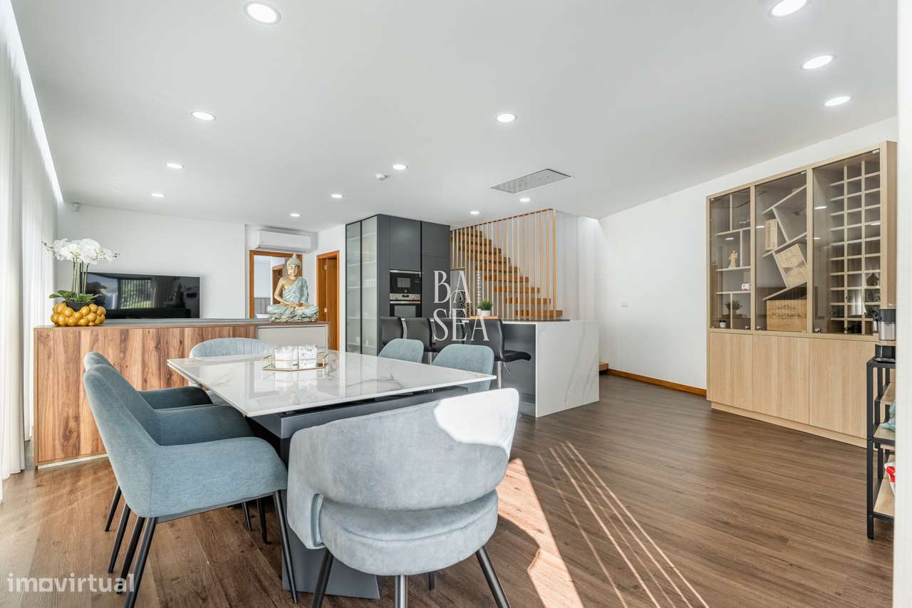 Morada individual com 4 suítes e piscina em Geraz do Minho - Póvoa de - Grande imagem: 3/56