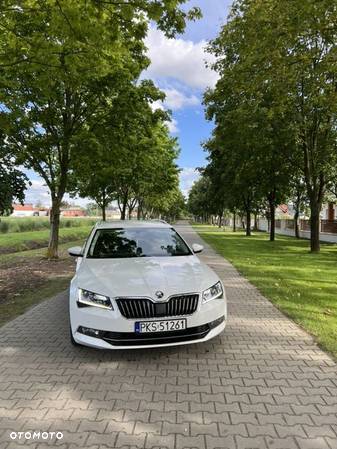 Skoda Superb 2.0 TDI Active DSG - 4