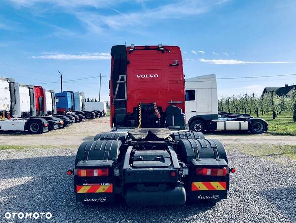 Volvo FH 500 6x2 Globetrotter - 6