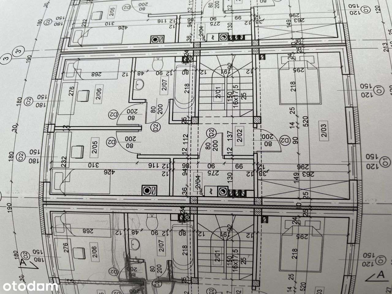 Bez prowizji, 2 łazienki, 3 wc, 2 m.postojowe-17