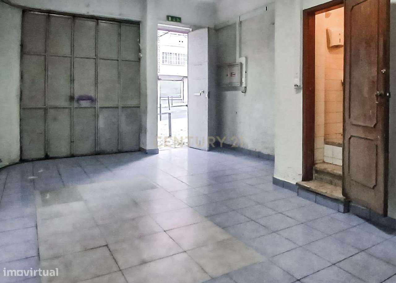 Espaço Comercial na Penha de França- Excelente Potencial de Conversão - Grande imagem: 4/19