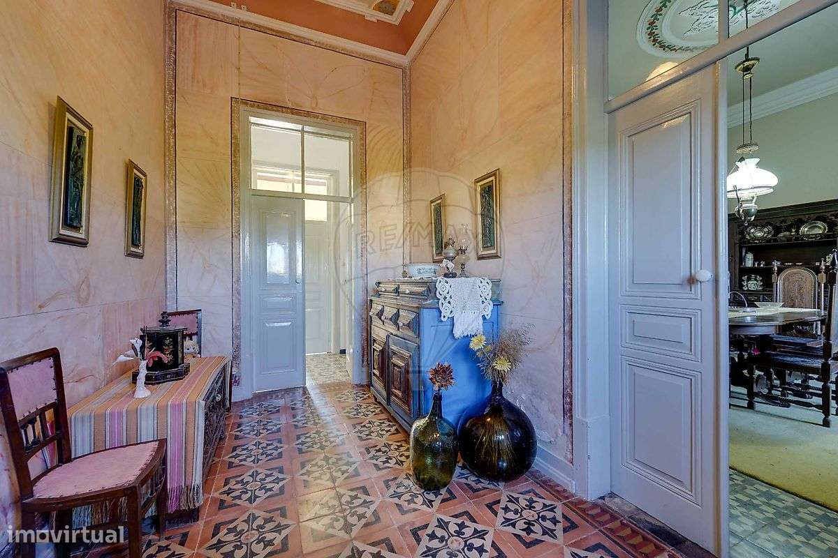 Moradia T15 para venda-6