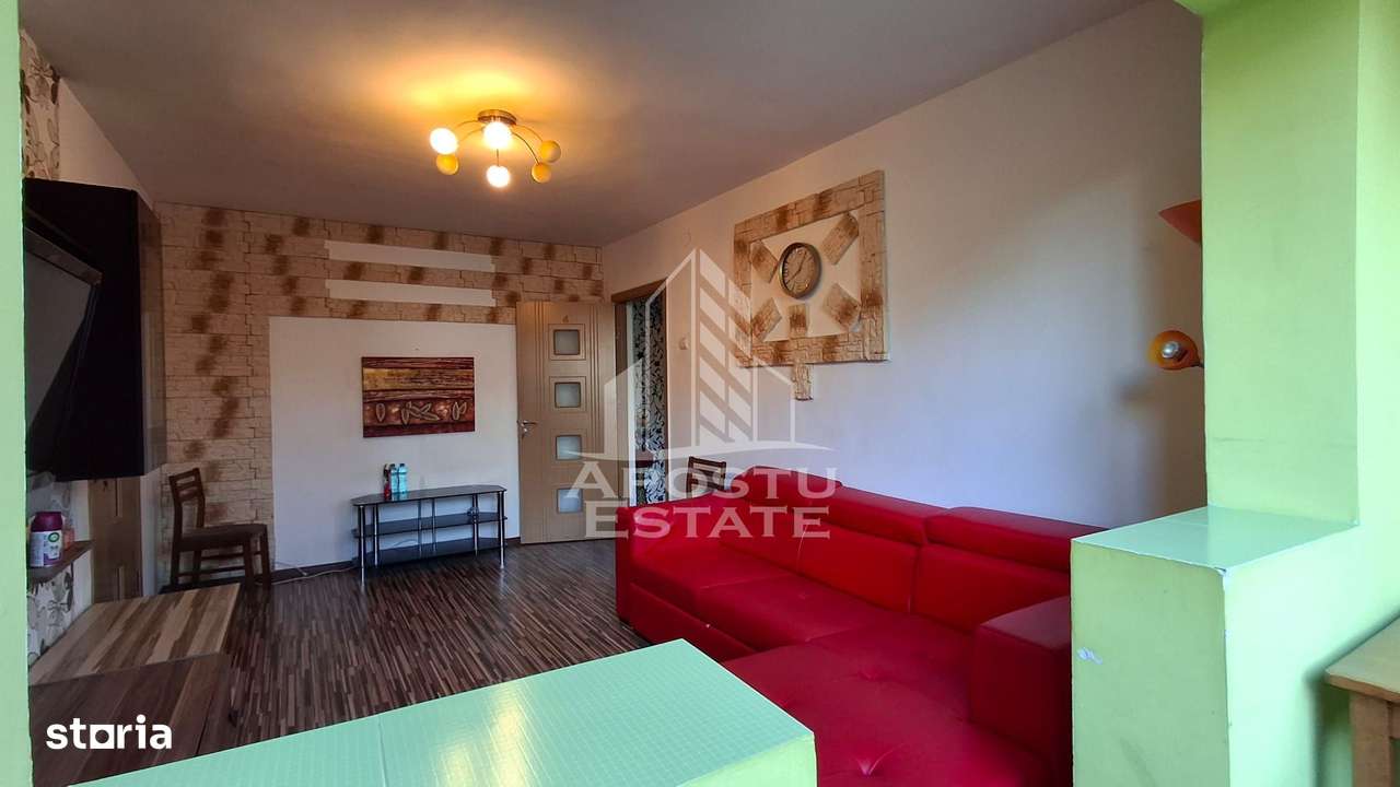 Apartament semidecomandat 3 camere, Miorita - Imagine principală: 4/13