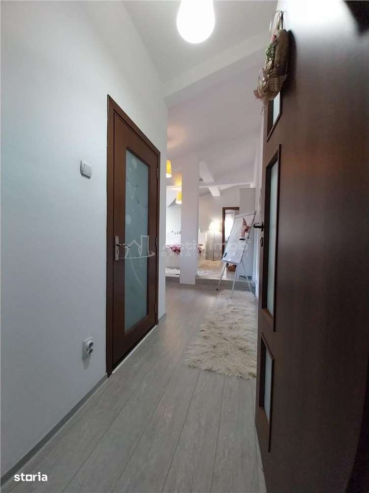 Casa  Vila 5 camere - Vitan  Nerva Traian-16