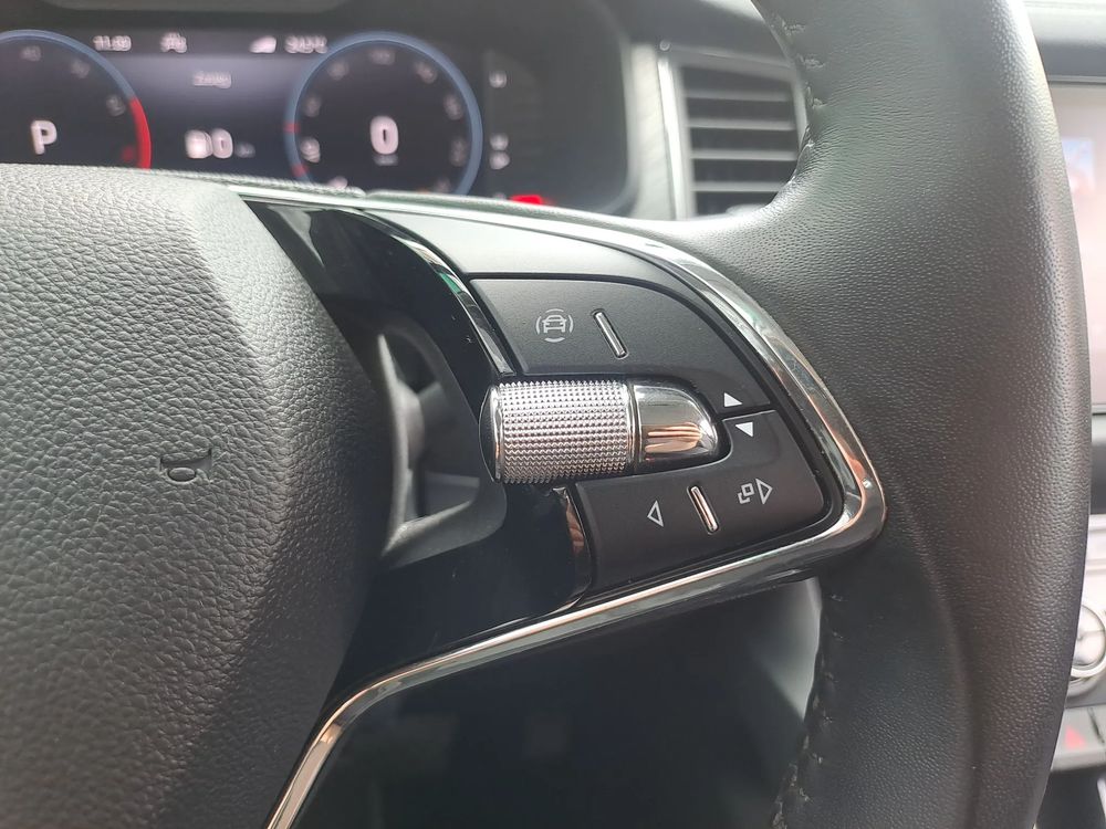 SKODA KODIAQ ACC Virtual Cocpit 1,5TSI 150 KM DSG Salon PL ASO VAT23%
