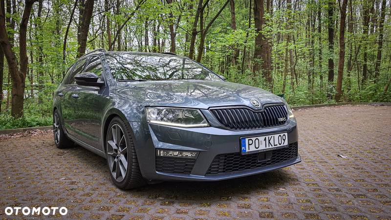 Skoda Octavia 2.0 TDI 4x4 RS DSG - 3