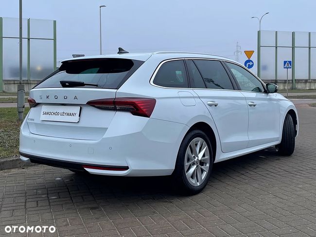 Skoda Octavia Combi Selection 1.5 TSI m-HEV 110 kW DSG, przebieg 3 tys.km