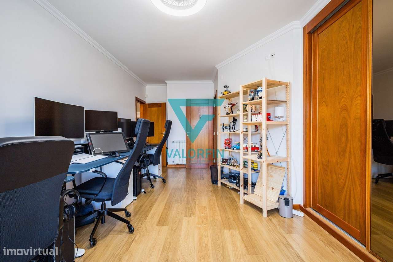 Moradia T4 c/ Jardim e Logradouro - Trutas - Marinha Grande-30