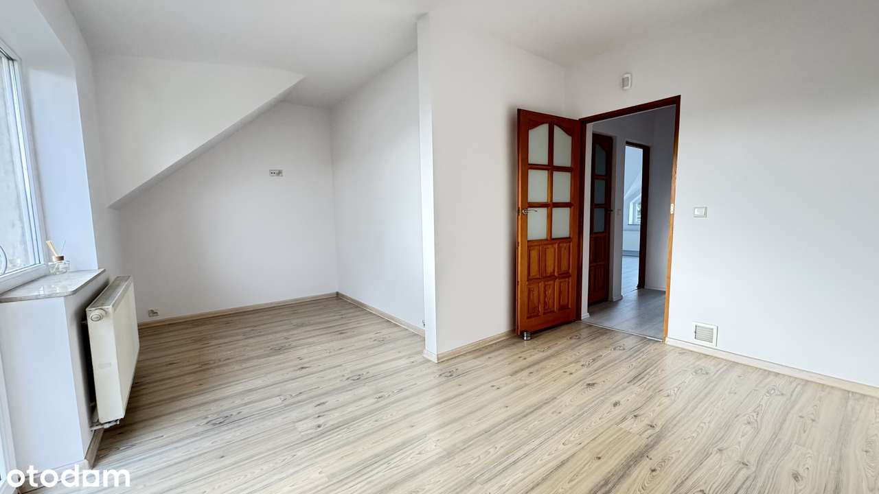 Dom dla rodziny w spokojnej dzielnicy Bolszewa-10