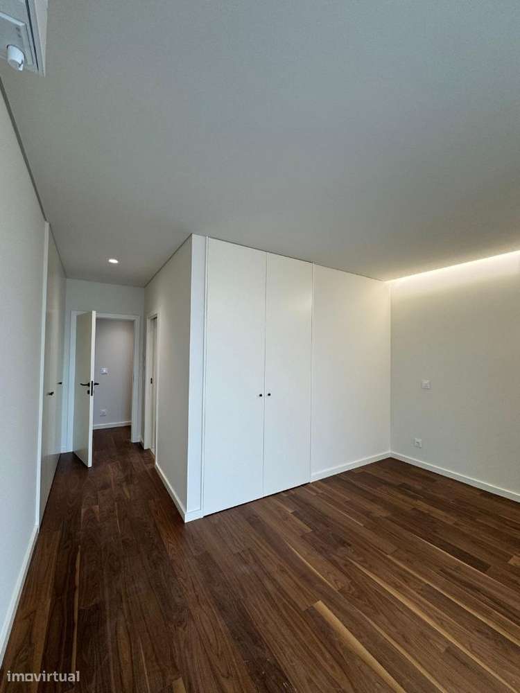 T4 Penthouse Gaia - Último Piso - Novo -Terraço 492 m2 Metro João Deus-23