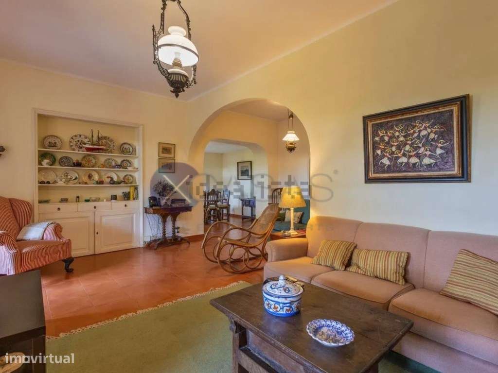 Moradia para obras totais para uma construção máxima de 554 m2, T6 ...-6