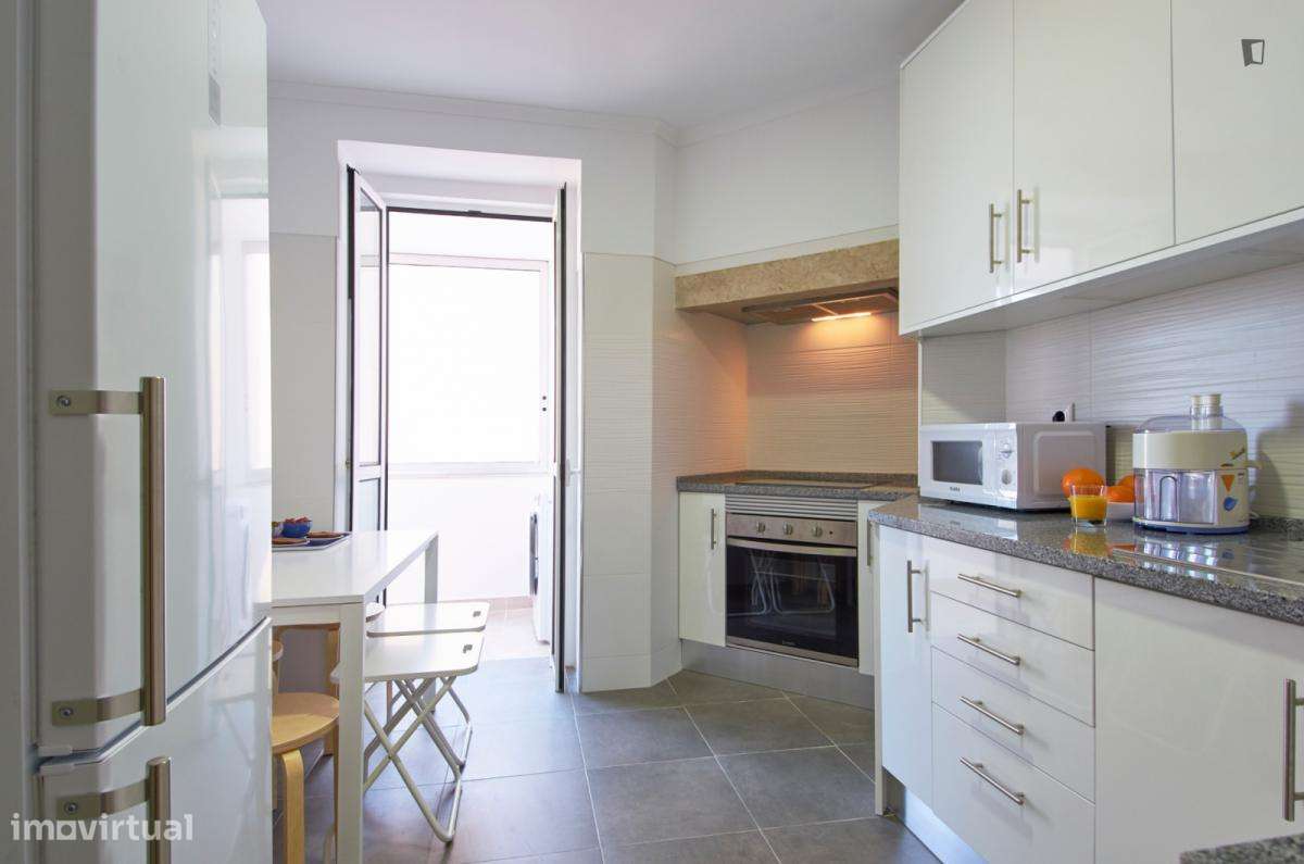 Quarto - localizado em Penha de França Lisbon - Grande imagem: 5/29