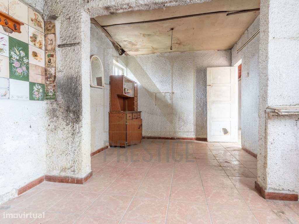 Moradia T3 em Vila Nova de Poiares-27