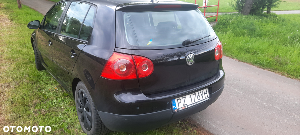 Volkswagen Golf V 2.0 TDI Comfortline - 3